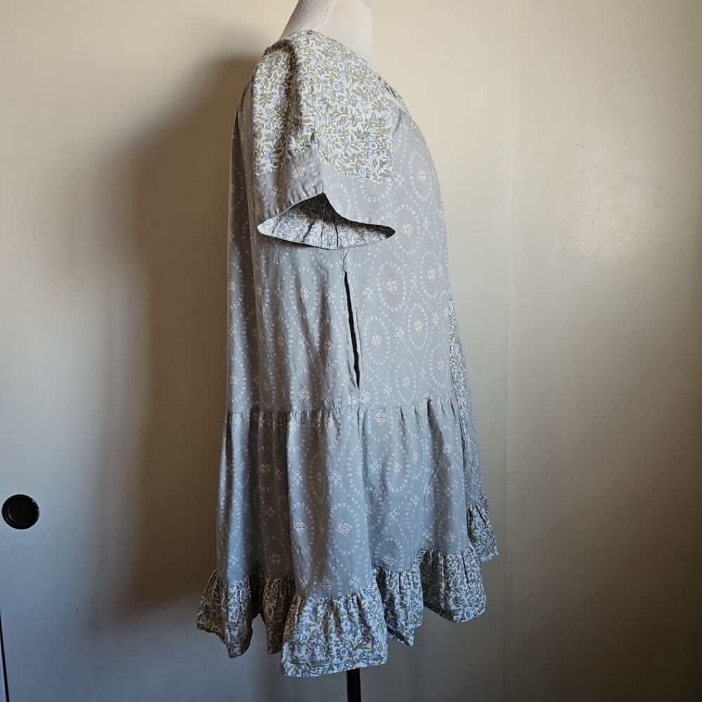 Umgee Floral Trapez & Swing Mini-Dress Short Sleeves With Pockets Size Small - Picture 2 of 14